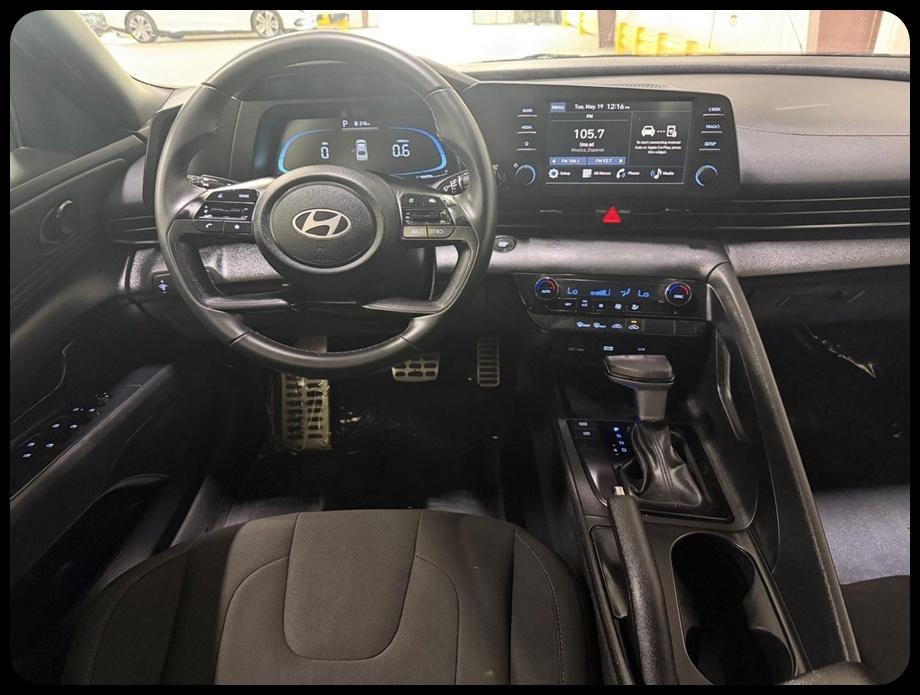 Hyundai Elantra SEL Sport 2025