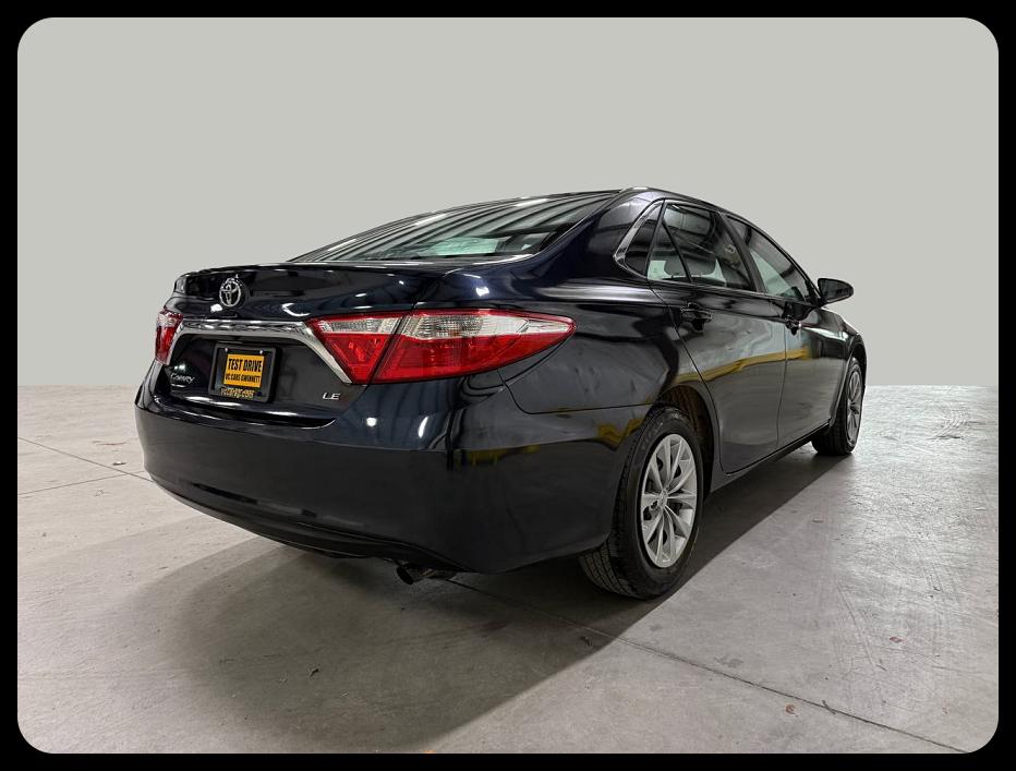 Toyota Camry LE 2017