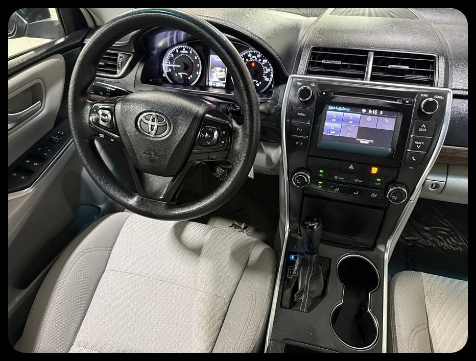 Toyota Camry LE 2017