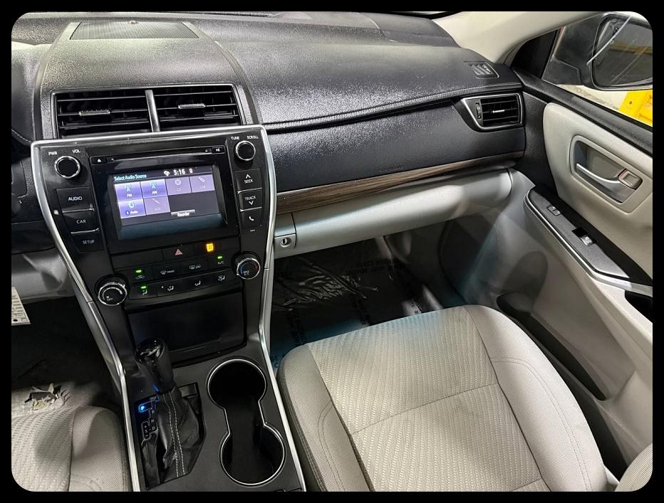 Toyota Camry LE 2017
