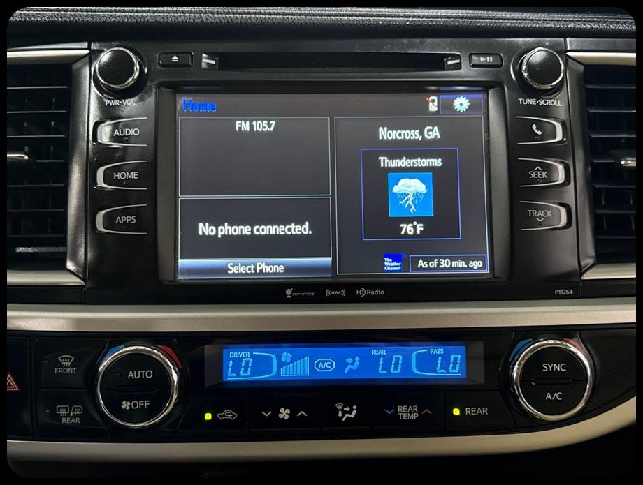 Toyota Highlander LE AWD V6 2016