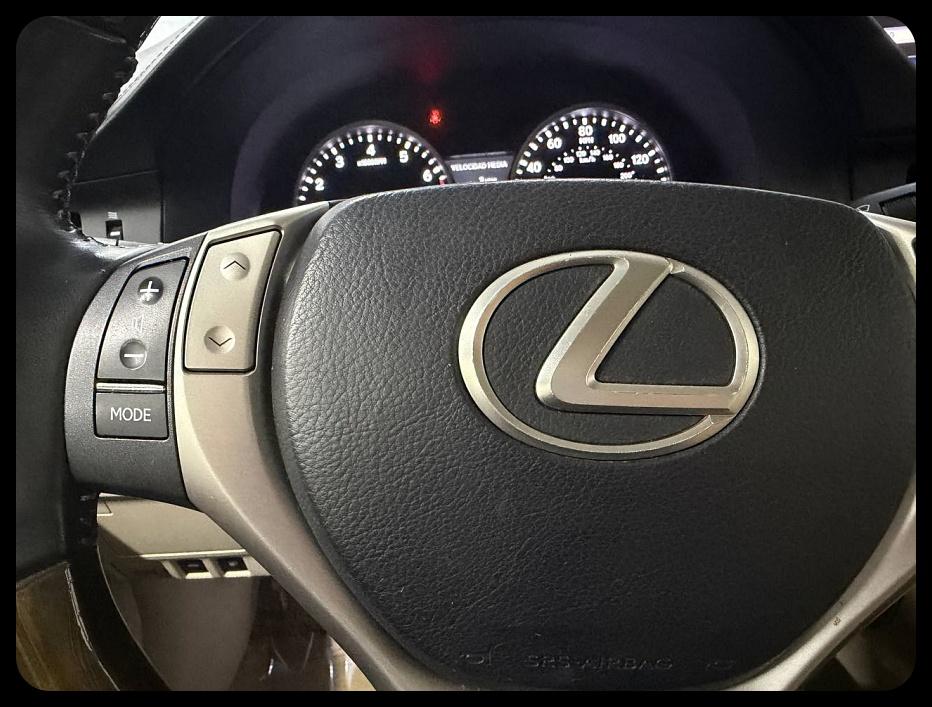 Lexus ES 350 Sedan 2015