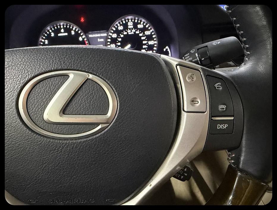 Lexus ES 350 Sedan 2015