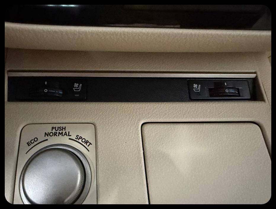 Lexus ES 350 Sedan 2015
