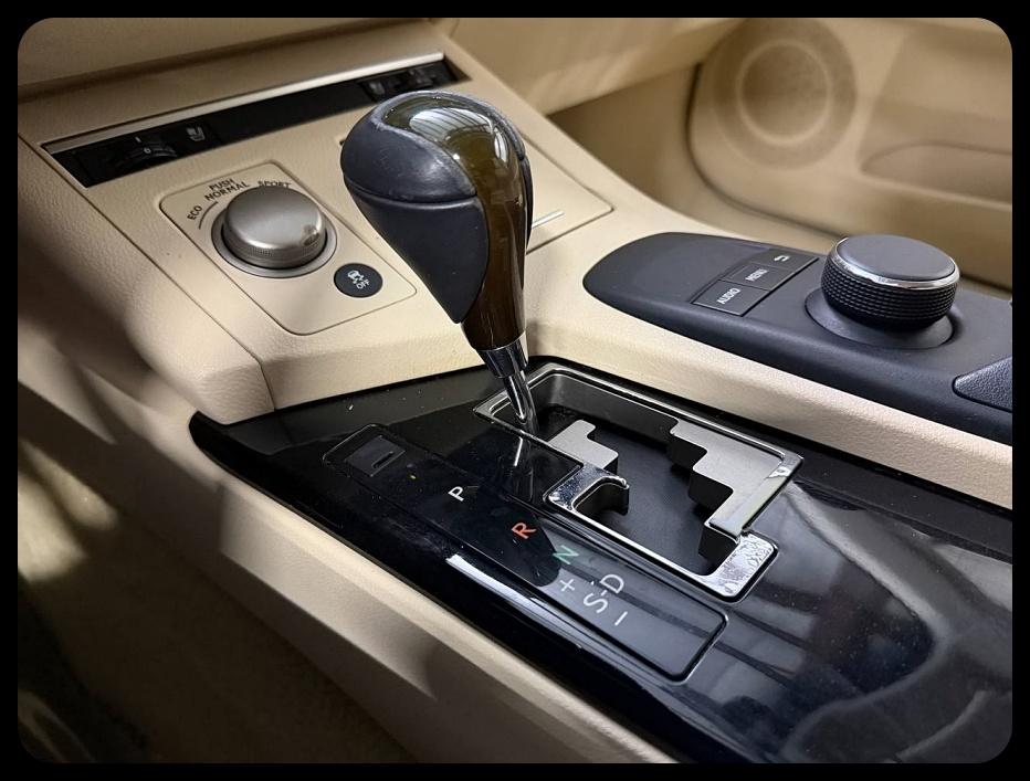 Lexus ES 350 Sedan 2015