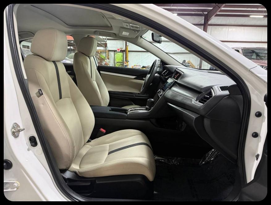 Honda Civic EX Sedan CVT 2018