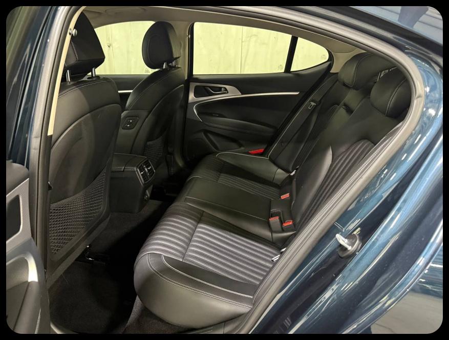 Genesis G70 3.3T 2022