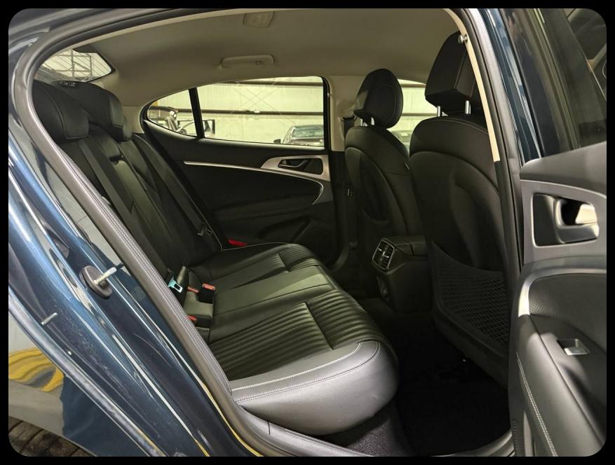 Genesis G70 3.3T 2022