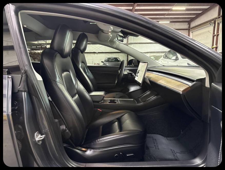 Tesla Model 3 Standard Range Plus RWD 2021
