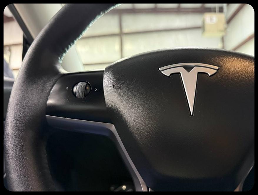 Tesla Model 3 Standard Range Plus RWD 2021