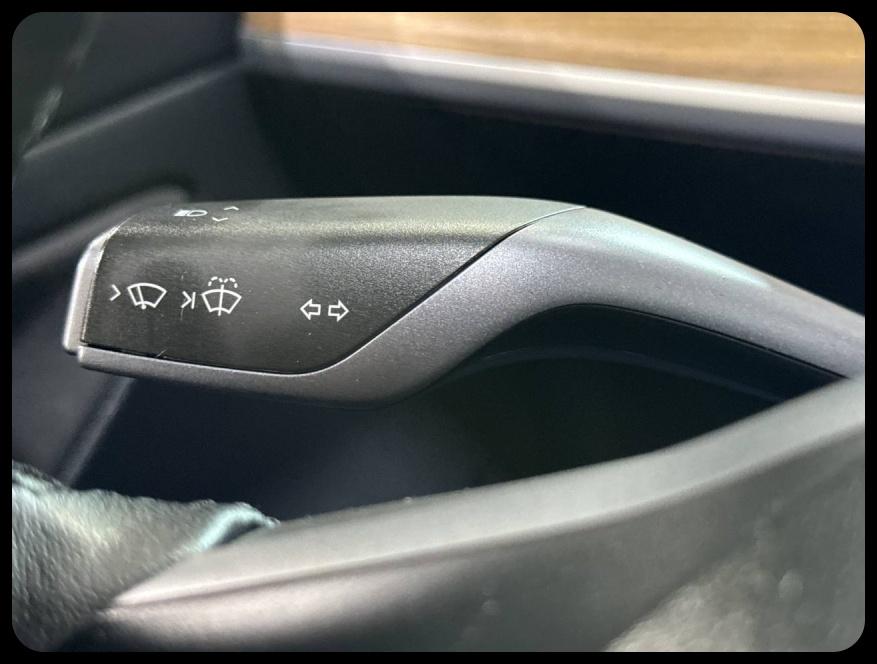 Tesla Model 3 Standard Range Plus RWD 2021