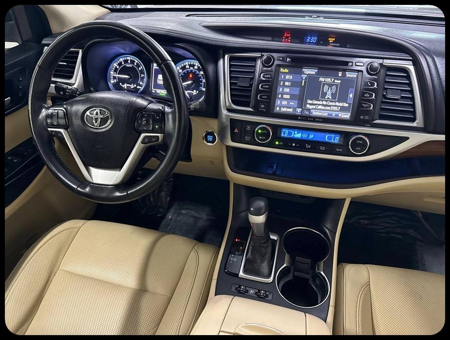 Toyota Highlander Limited 2017