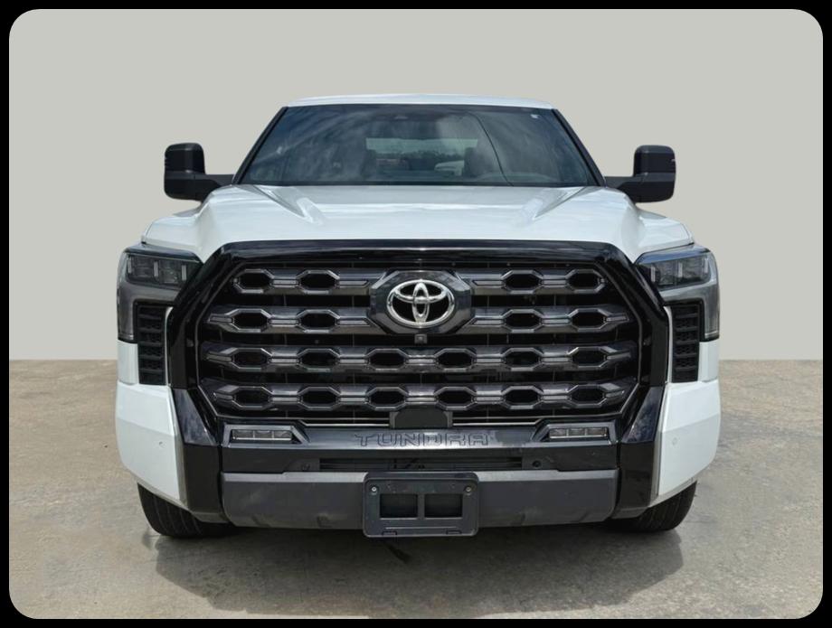 Toyota Tundra  2023