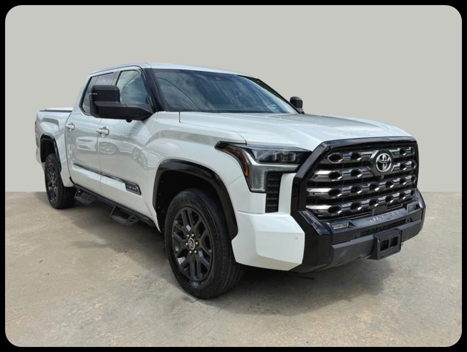 Toyota Tundra  2023