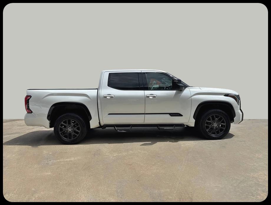 Toyota Tundra  2023