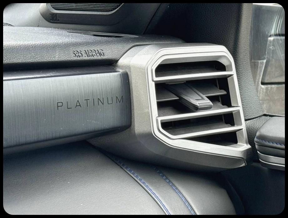 Toyota Tundra  2023