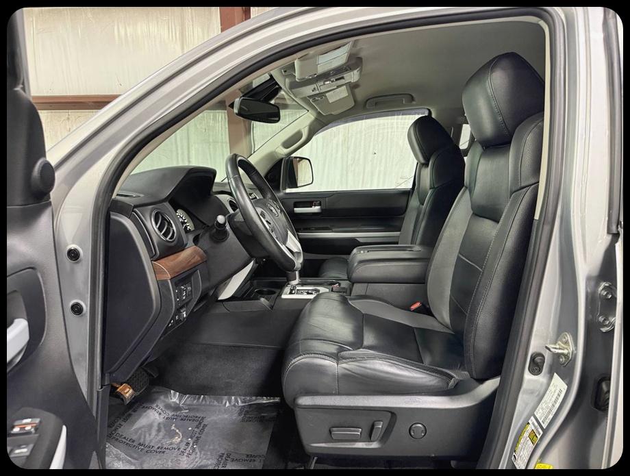 Toyota Tundra  2020