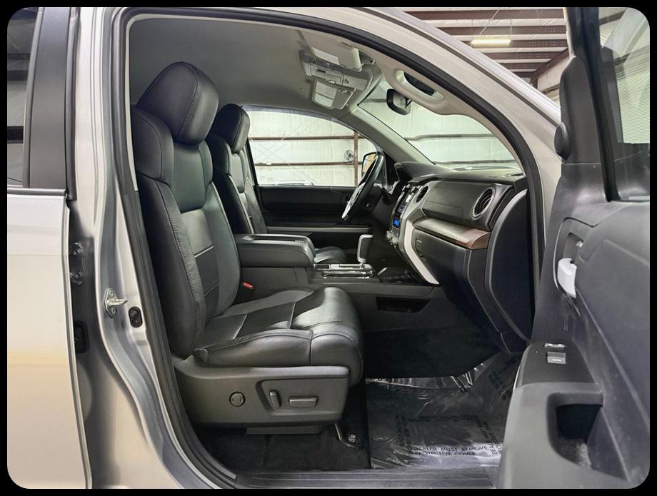 Toyota Tundra  2020