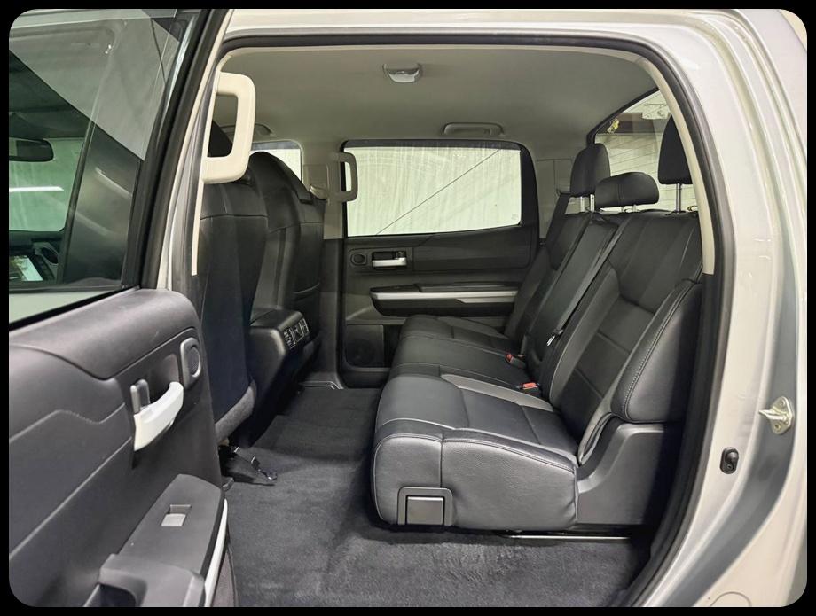 Toyota Tundra  2020
