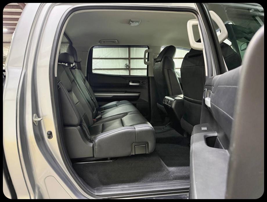 Toyota Tundra  2020