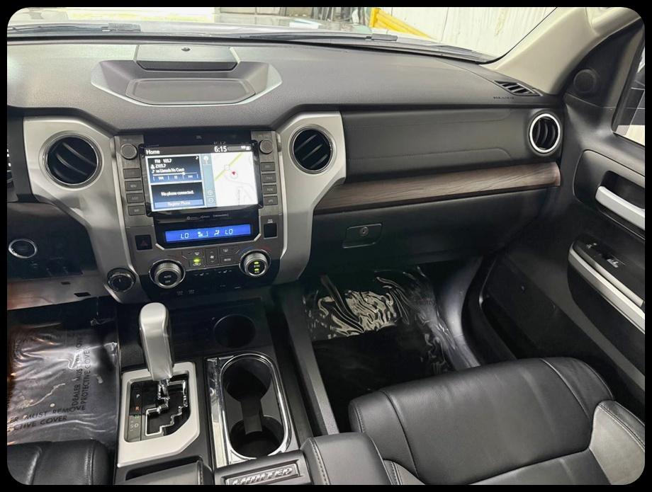Toyota Tundra  2020