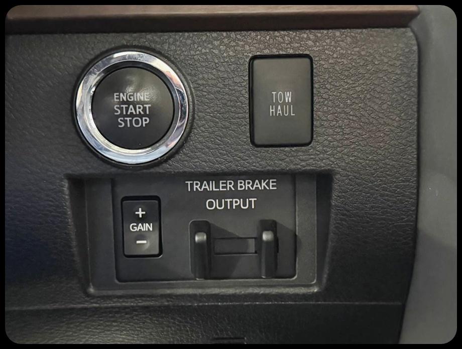 Toyota Tundra  2020