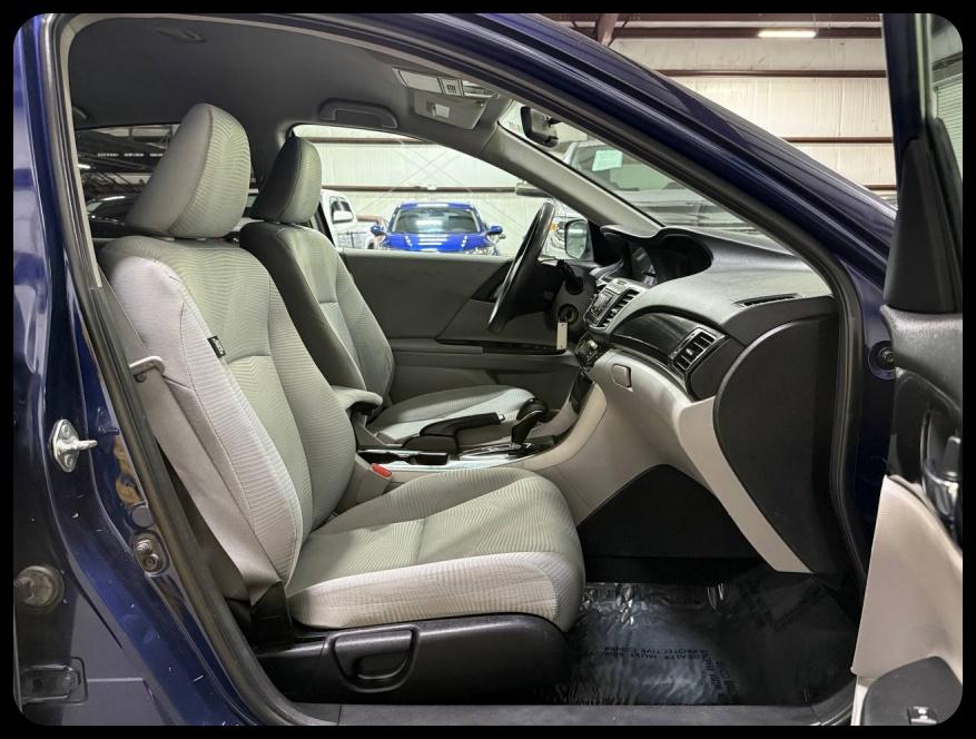 Honda Accord LX Sedan CVT 2017