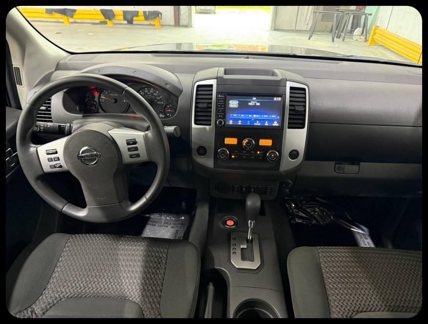 Nissan Frontier  2020