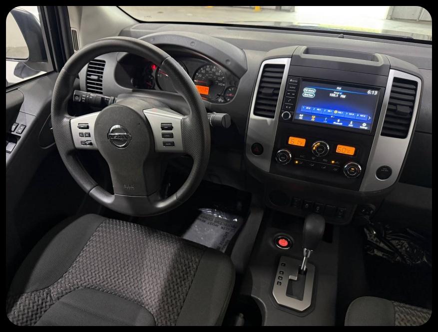 Nissan Frontier  2020