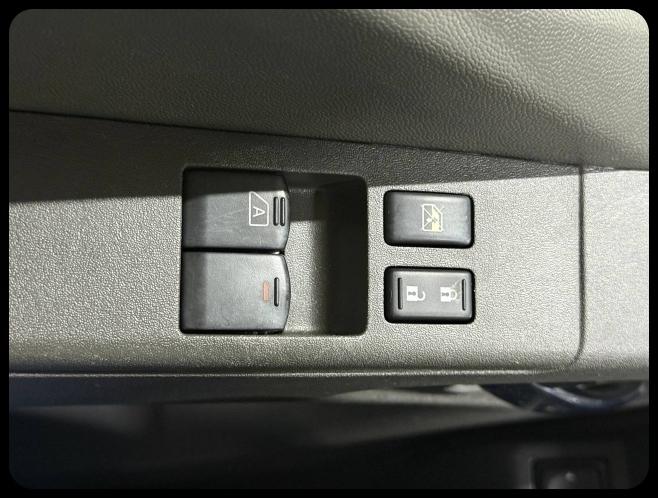 Nissan Frontier  2020