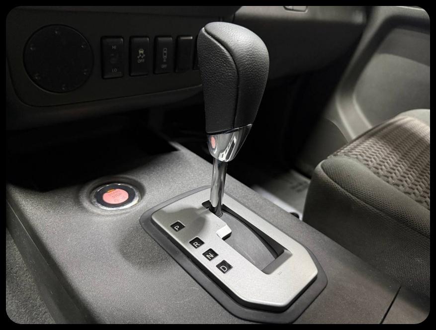 Nissan Frontier  2020