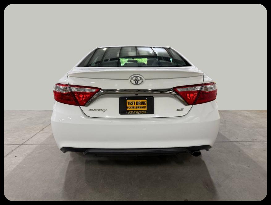 Toyota Camry SE 2017