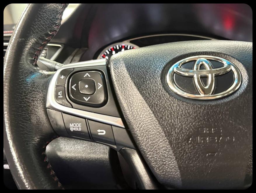 Toyota Camry SE 2017