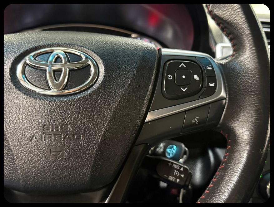 Toyota Camry SE 2017