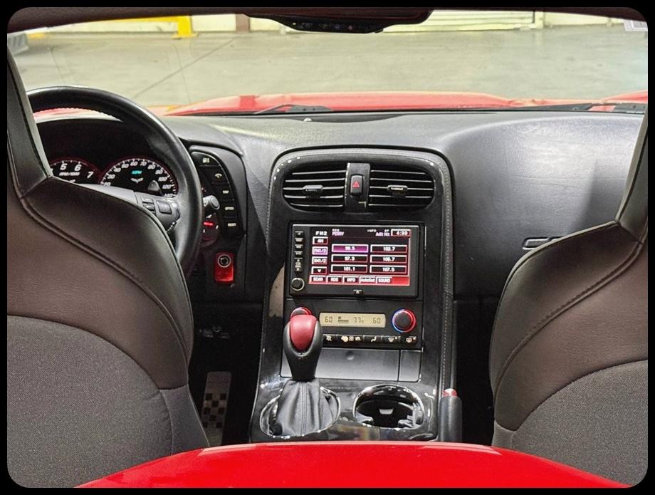 Chevrolet Corvette  2012