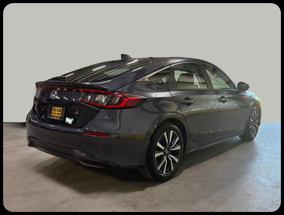 Honda Civic EX-L Hatchback 2022