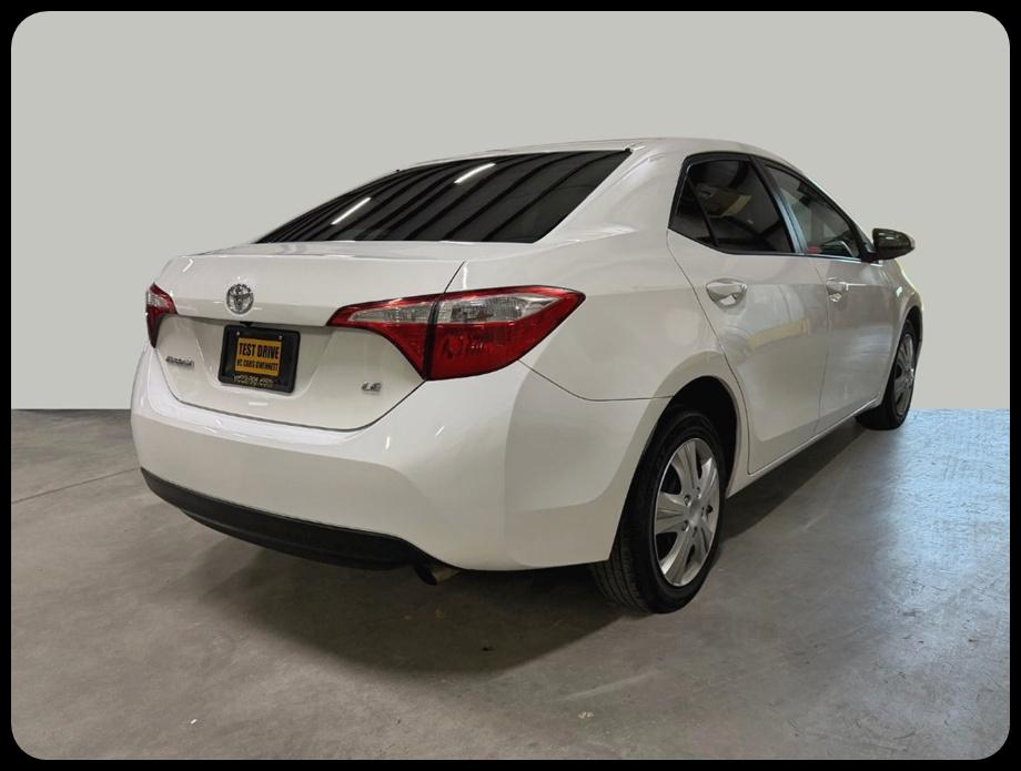 Toyota Corolla LE 2016