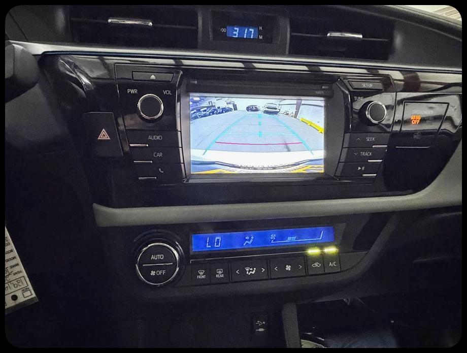 Toyota Corolla LE 2016