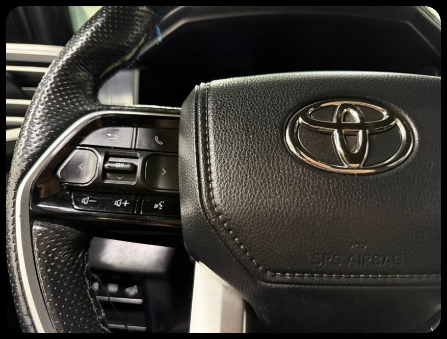 Toyota Tundra Platinum CrewMax 4WD 2023
