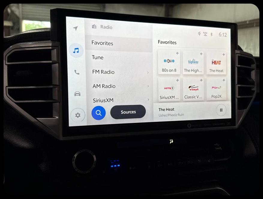 Toyota Tundra Platinum CrewMax 4WD 2023