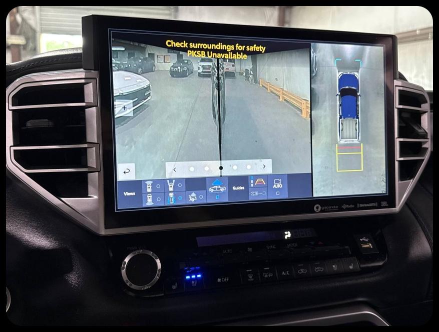 Toyota Tundra Platinum CrewMax 4WD 2023