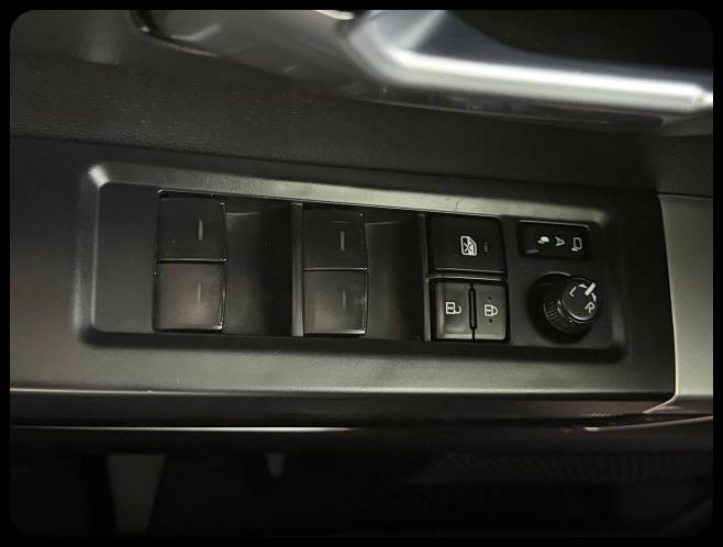 Toyota Tundra Platinum CrewMax 4WD 2023