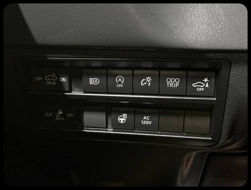 Toyota Tundra Platinum CrewMax 4WD 2023