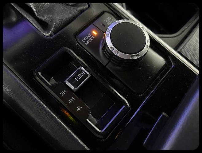 Toyota Tundra Platinum CrewMax 4WD 2023