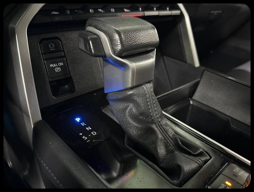 Toyota Tundra Platinum CrewMax 4WD 2023