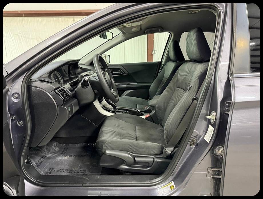 Honda Accord LX Sedan CVT 2017