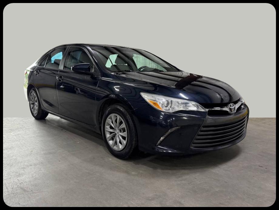 Toyota Camry LE 2017