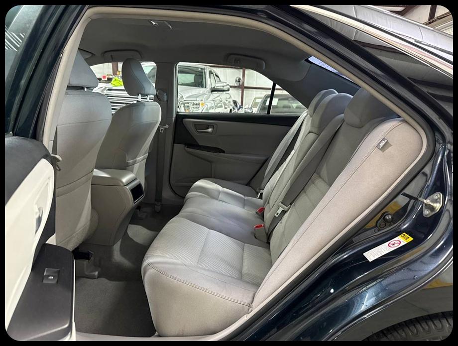 Toyota Camry LE 2017