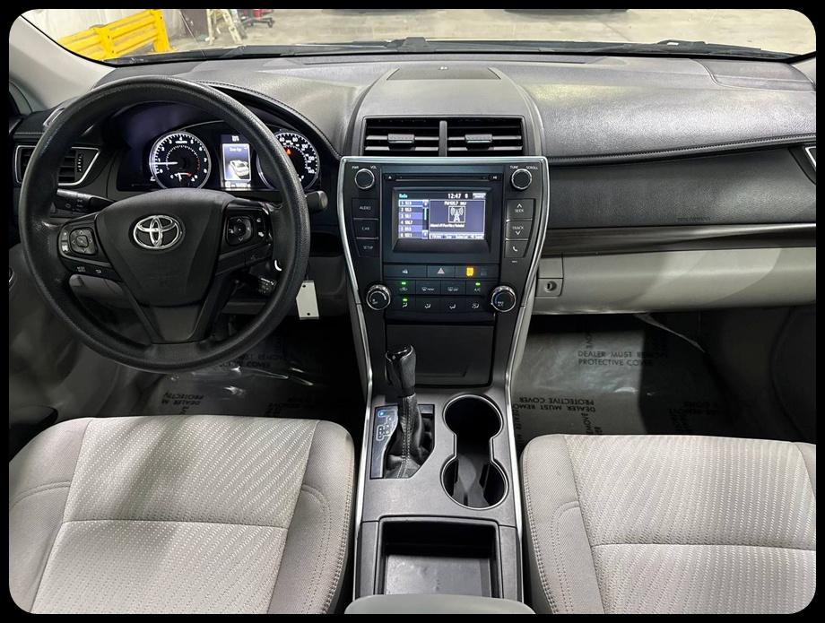 Toyota Camry LE 2017