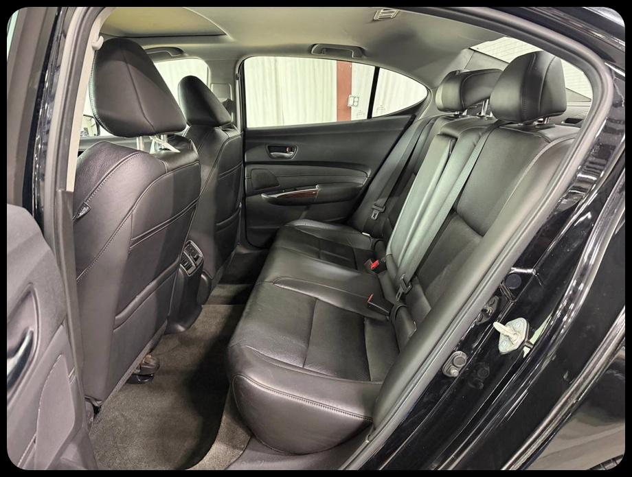 Acura TLX 8-Spd DCT w/Technology Package 2015